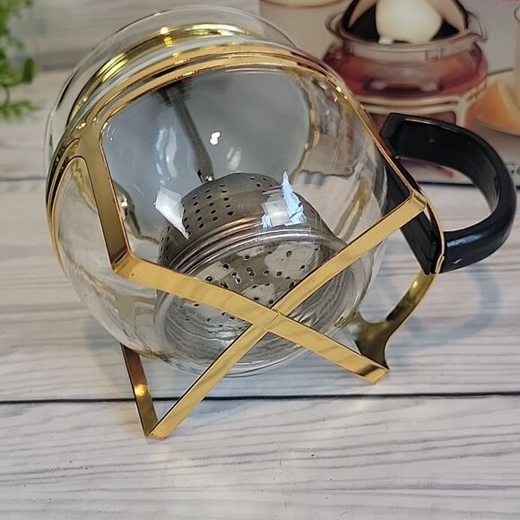 Norpro 2 cup tea brewer with infuser lift handle. Like new - Picture 4 of 7